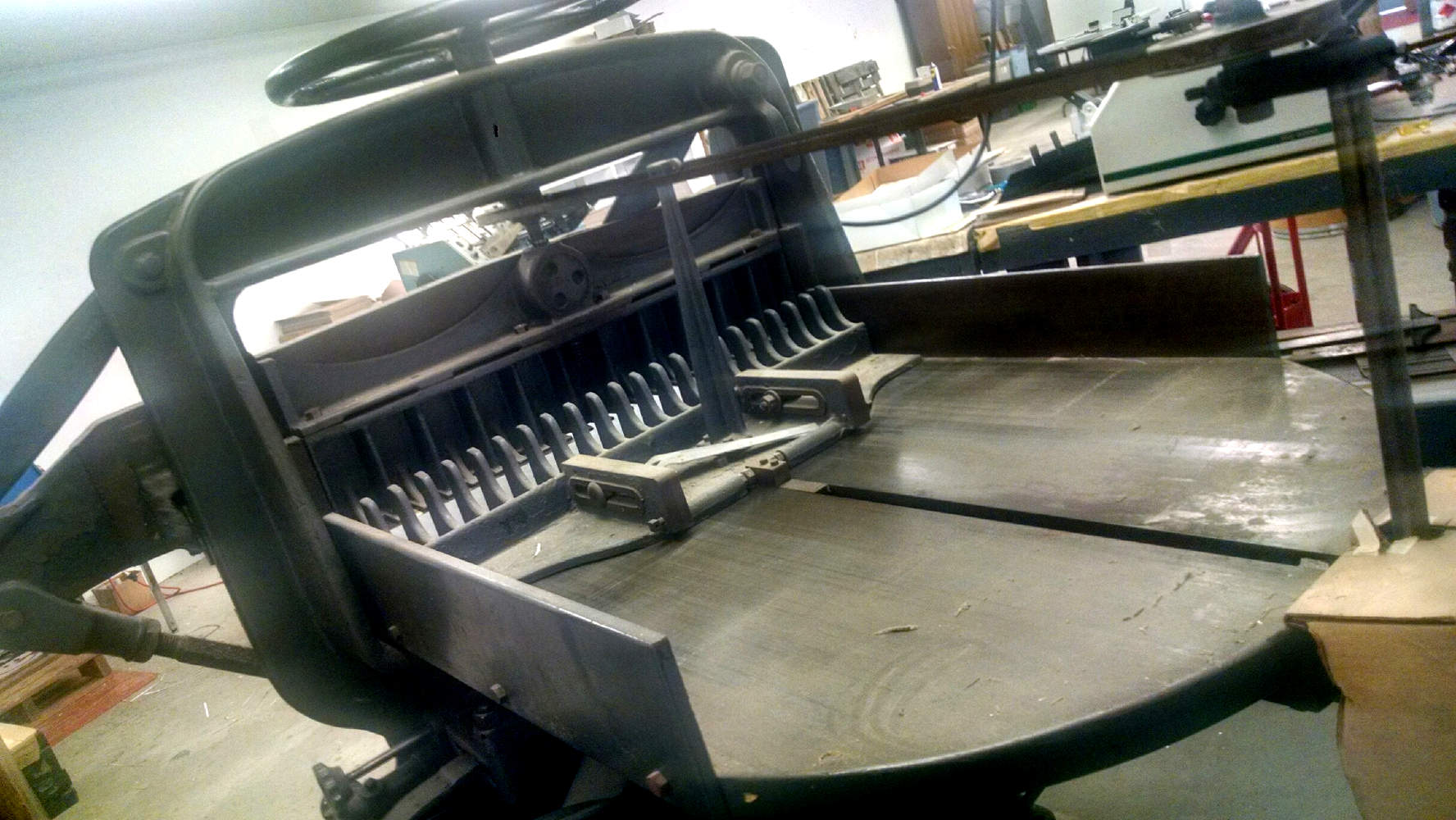 35" Seybold Paper Cutter - powered 35" Seybold Paper Cutter - powered