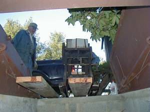 tn_P1080018.jpg (300x225; 12971 bytes)